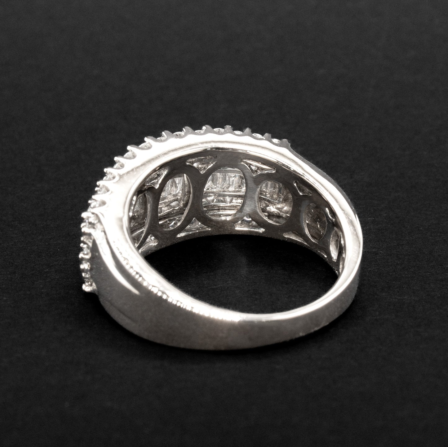 bague bandeau diamants