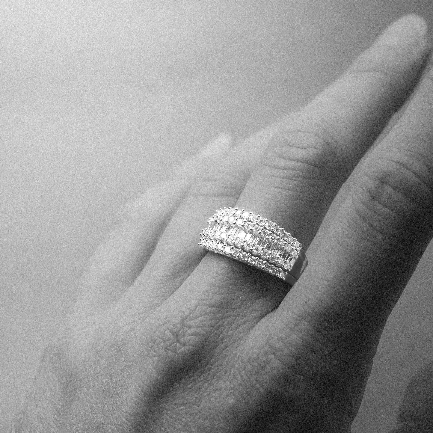 bague bandeau diamants