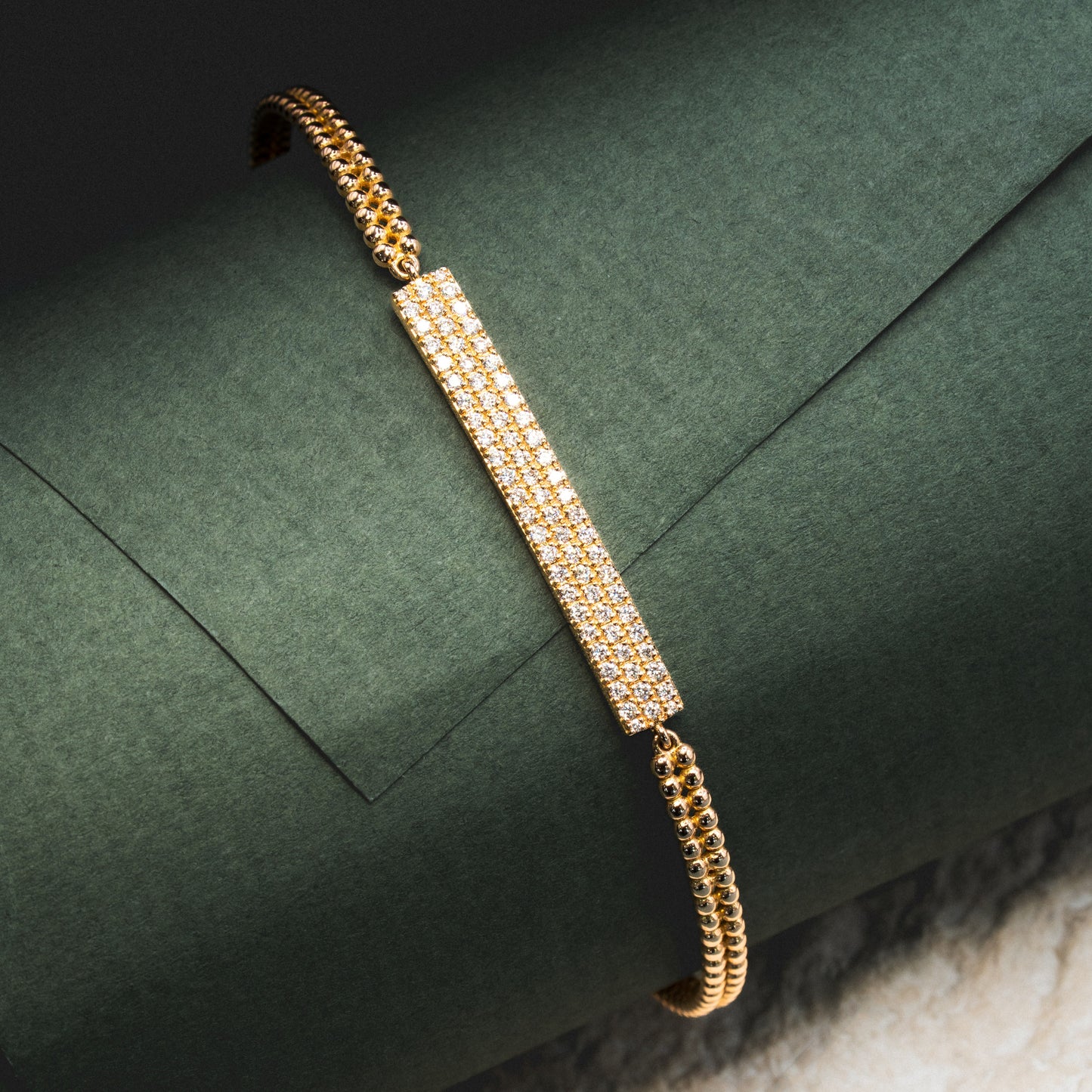 Bracelet perlé diamants - or rose